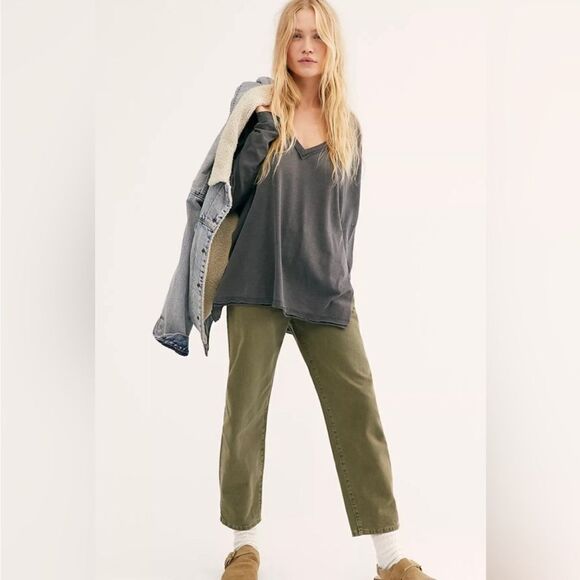 Free People NWT On My Mind Oversized V Neck in Black Size M - Picture 2 of 5